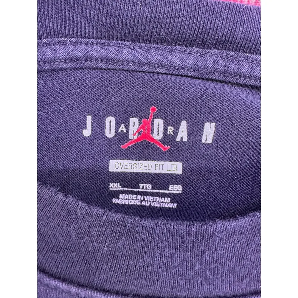 Jordan Black Tshirt White Embroidered Logo Size 2XL
